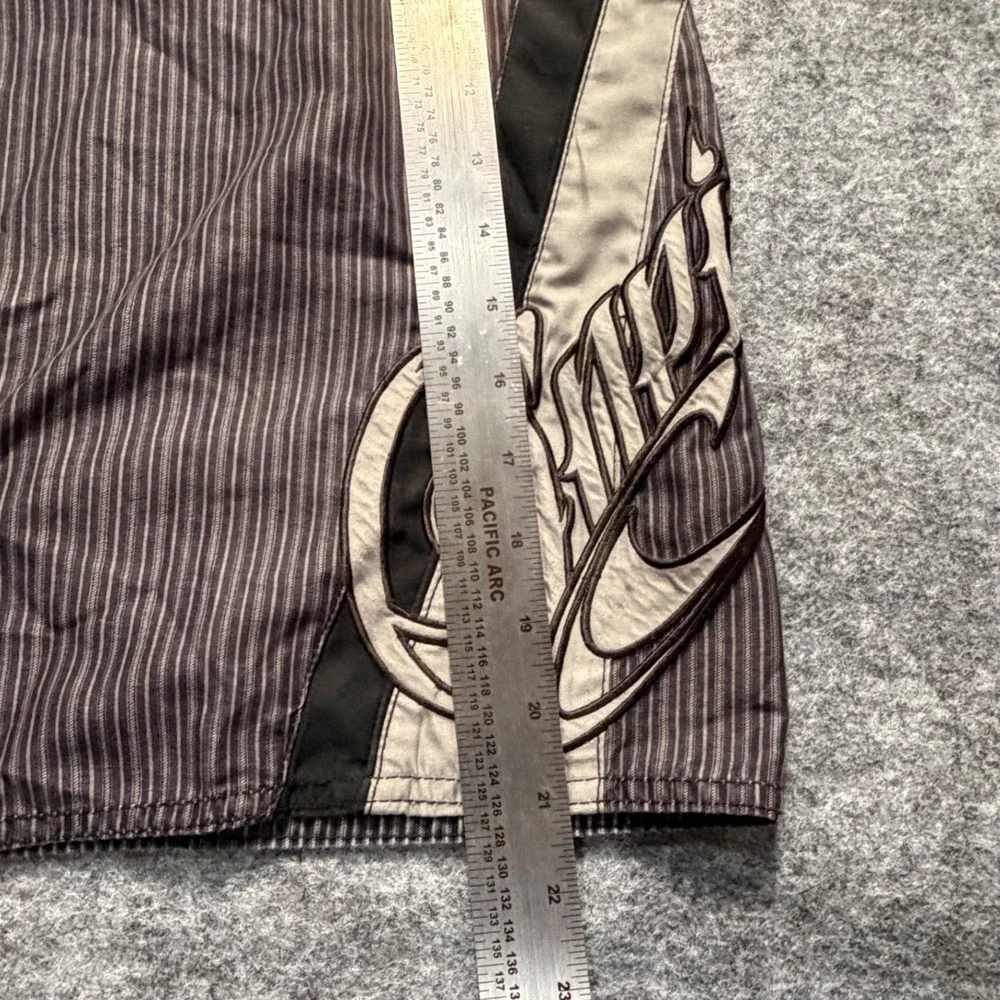 Vintage Y2K ONeill Mens 38 Pinstripe Board Shorts Black Grey Embroidered Logo